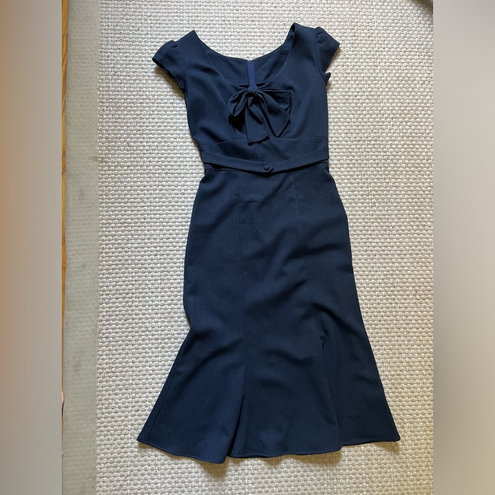 Stop staring vintage style dress, size M, never worn